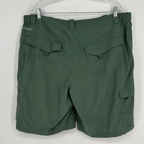 Columbia Omni Shade Sun Protection Cargo Shorts Men’s Size 42 in Green - Picture 11 of 14